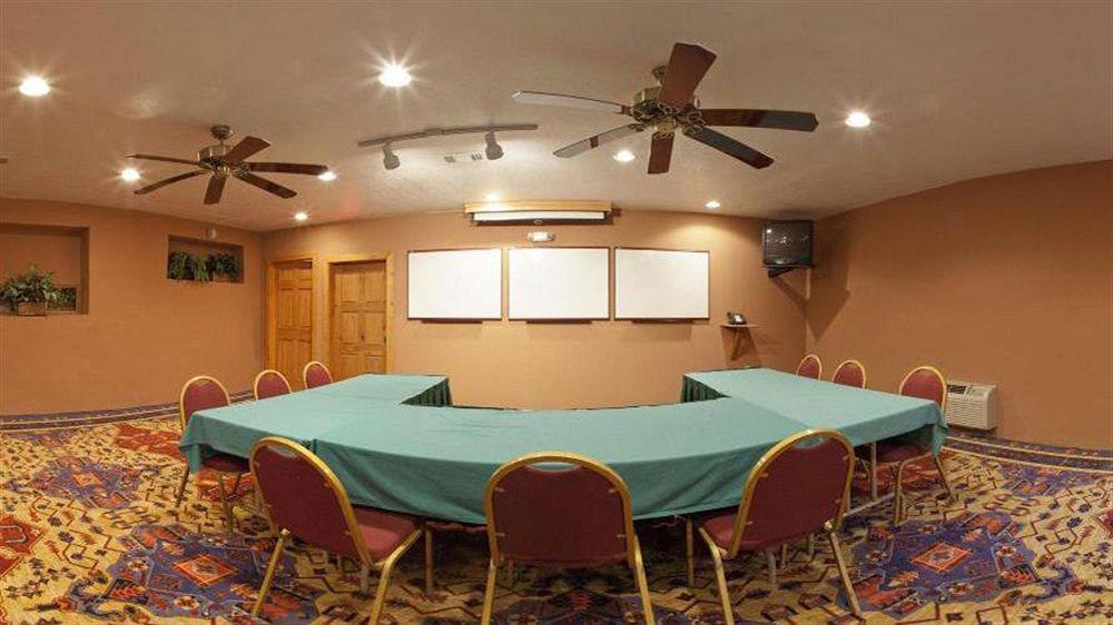 Holiday Inn Canyon De Chelly-Chinle By Ihg Eksteriør billede